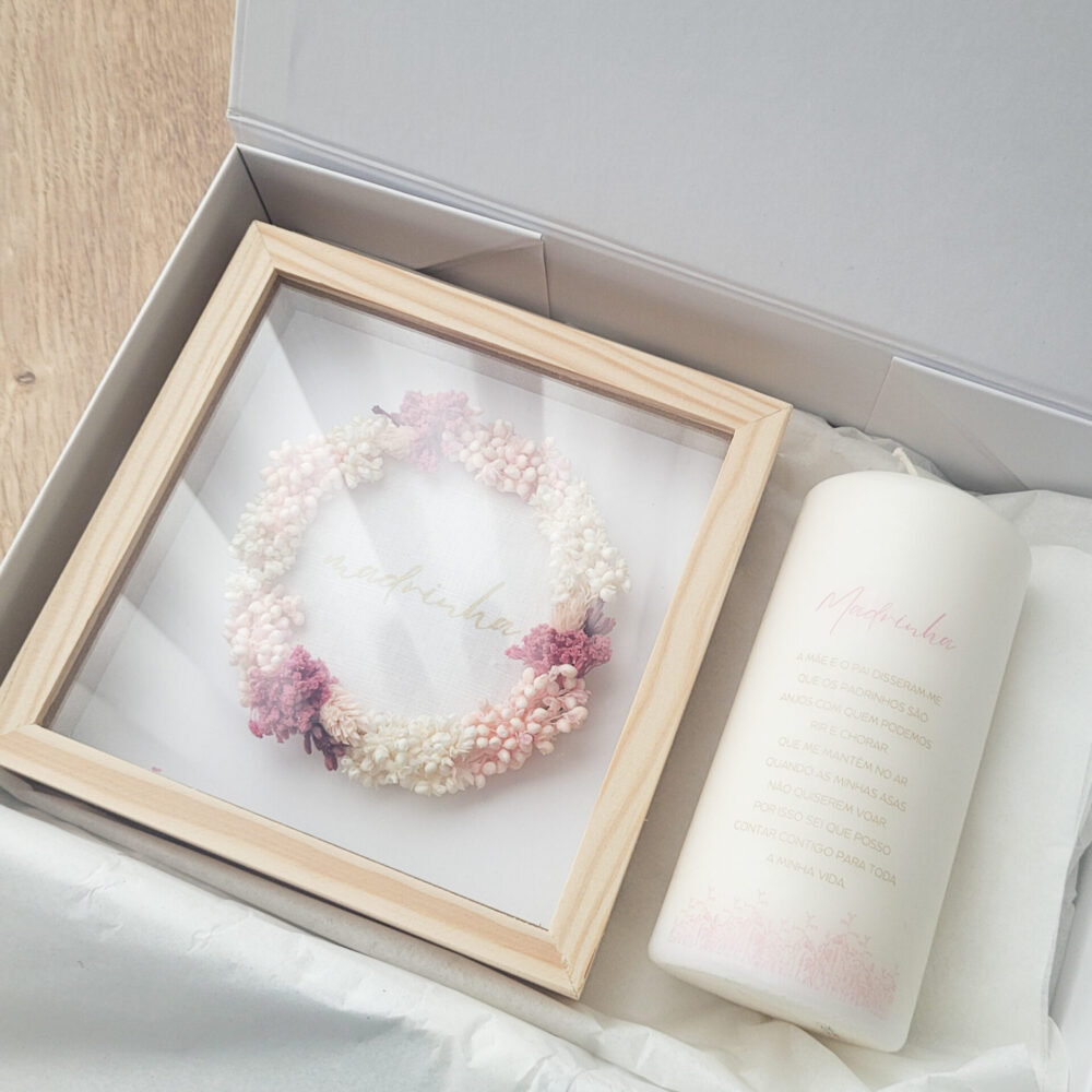 Quadro floral e vela Madrinha